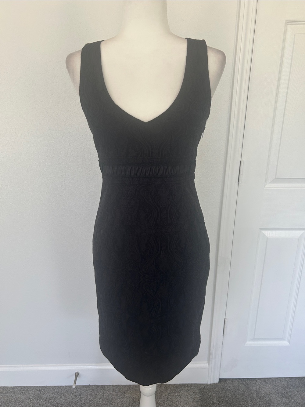 Classic Black V-Neck Midi Sheath Dress